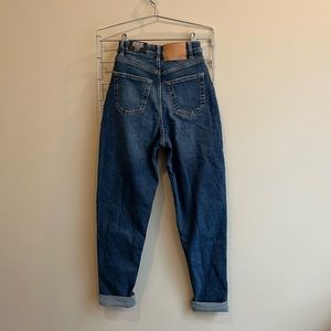 Loose Mom Denim Jeans (NEW)